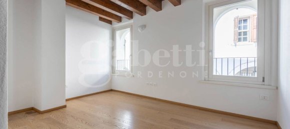 2 Schlafzimmer Wohnung in Pordenone, Italy, Nr. 196673 13