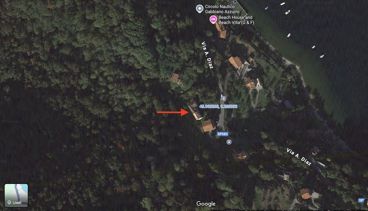 5 bedrooms Building in Oliveto Lario, Italy No. 296182