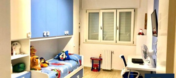 3 rooms Apartment in Taranto, Italy No. 277506 8