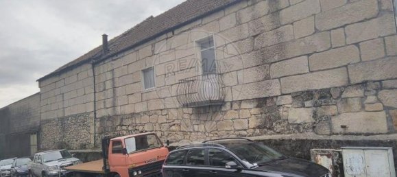 1056m² Building in Vila Real, Portugal No. 70805 6