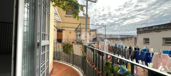 3-salle Appartement à Torre del Greco, Italy No. 5676 14