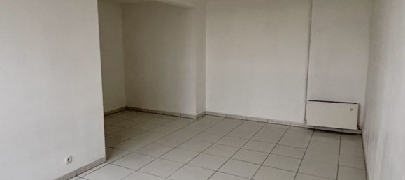 Apartamento de 1 dormitorio en Sin-le-Noble, France No. 220809 4