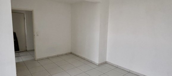 Apartamento de 1 dormitorio en Sin-le-Noble, France No. 220809 16