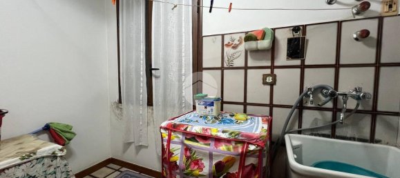 Casa de 5 divisões em Castellammare del Golfo, Italy N.º 169383 9