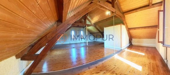 Casa de 4 dormitorios en Belmont-Tramonet, France No. 275383 11