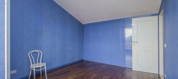 Квартира с 3 спальнями в Грульяско, Италия № 333850 19