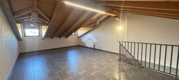 3 rooms Apartment in Suno, Italy No. 288569 10