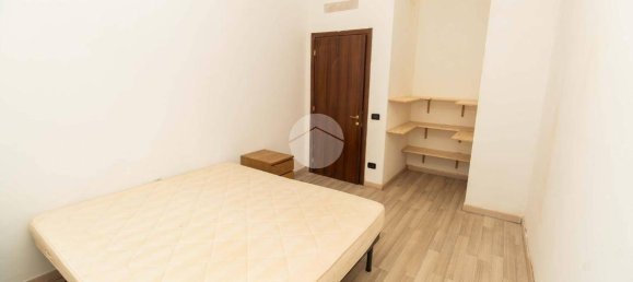 1 bedroom Apartment in Volpiano, Italy No. 292456 10