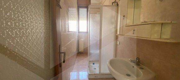 4غرفة منزل في Torremaggiore, Italy رقم 28069 7