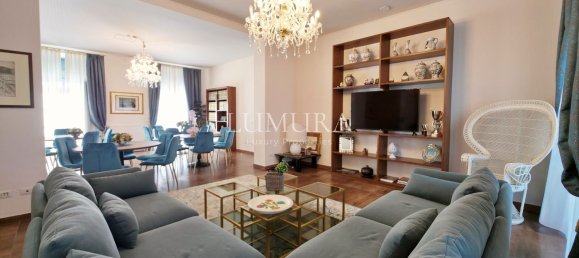 40 bedrooms Villa in Capannori, Italy No. 375518 26