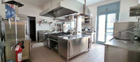 40 bedrooms Villa in Capannori, Italy No. 375518 44