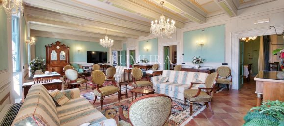 40 bedrooms Villa in Capannori, Italy No. 375518 41