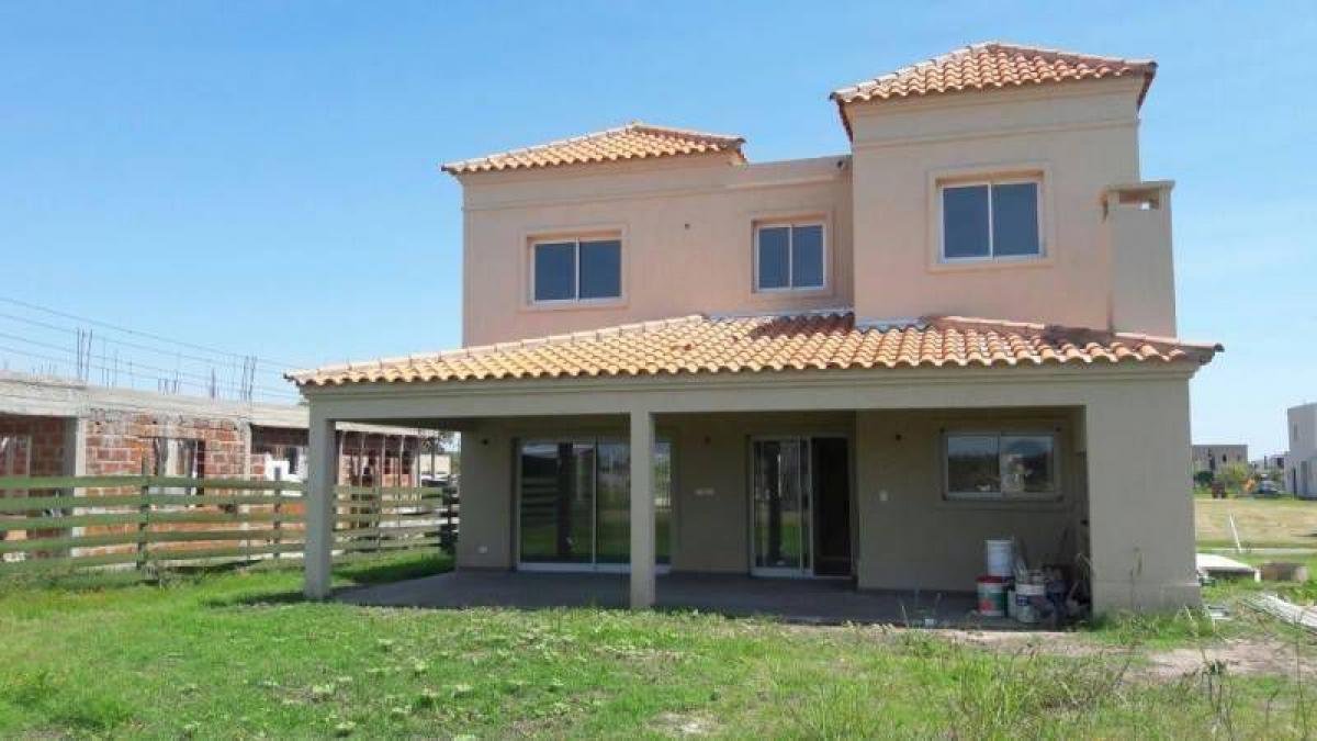 3 غرف نوم منزل في Tigre, Argentina رقم 57415