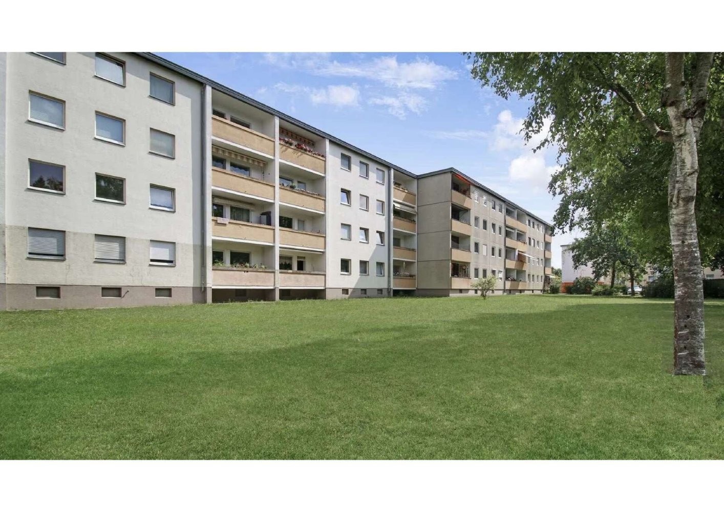 2 bedrooms Apartment in Falkenhagener Feld, Germany No. 113354