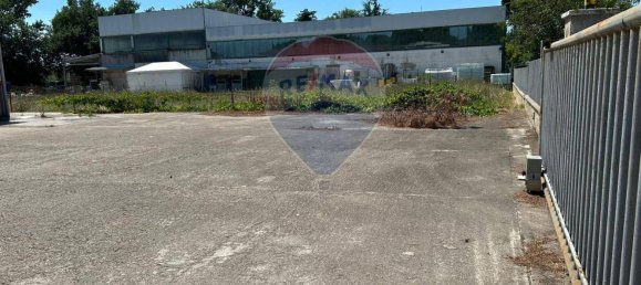480m² Commercial property in Torgiano, Italy No. 339289 12
