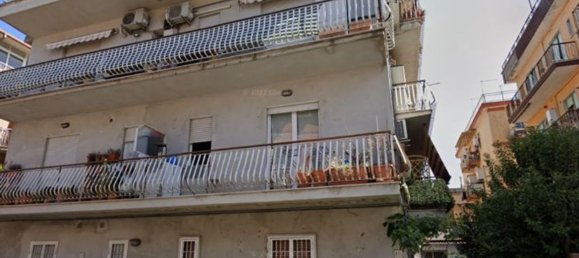 Квартира с 4 комнатами в Рим, Италия № 12898 10