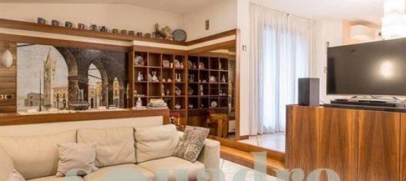 6 rooms House in Forlì, Italy No. 110662 5