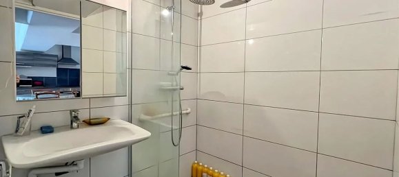 2 bedrooms Apartment in Le Plessis-Trevise, France No. 140035 8