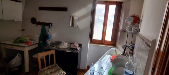 Apartamento de 4 dormitorios en Villetta Barrea, Italy No. 363155 8