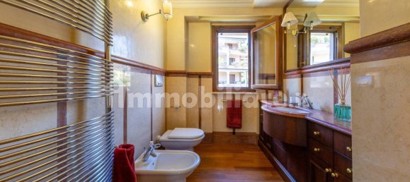 3 bedrooms Penthouse in Corciano, Italy No. 129705 23