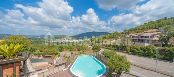 3 bedrooms Penthouse in Corciano, Italy No. 129705 29