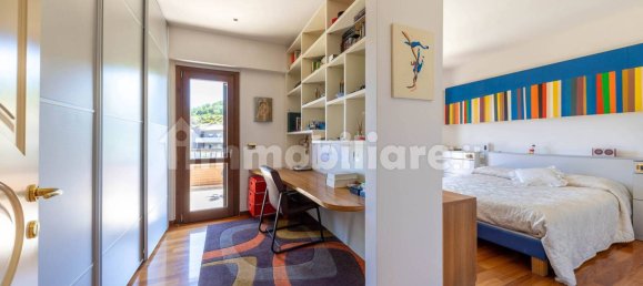 3 bedrooms Penthouse in Corciano, Italy No. 129705 16