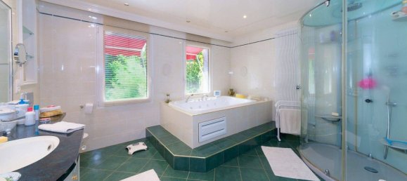 5 Schlafzimmer Villa in Chateau-Thierry, France, Nr. 49002 36