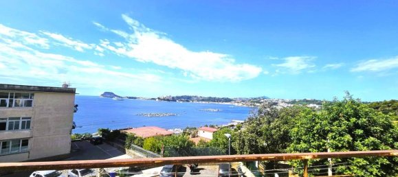 4غرفة فيلا في Pozzuoli, Italy رقم 154175 17