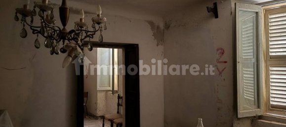 2 Schlafzimmer Wohnung in Comunanza, Italy, Nr. 128978 4