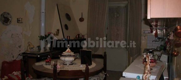 2 Schlafzimmer Wohnung in Comunanza, Italy, Nr. 128978 24