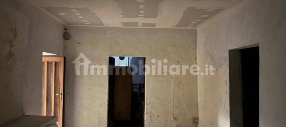 2 Schlafzimmer Wohnung in Comunanza, Italy, Nr. 128978 5