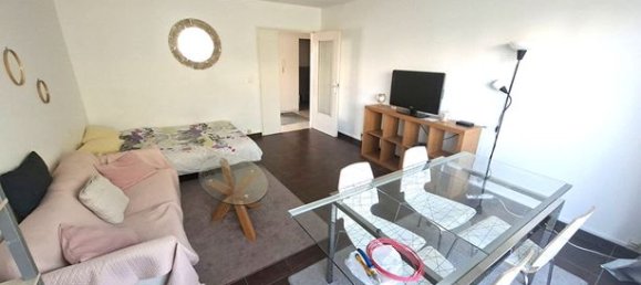 2 bedrooms Apartment in Le Bourget, France No. 358501 2