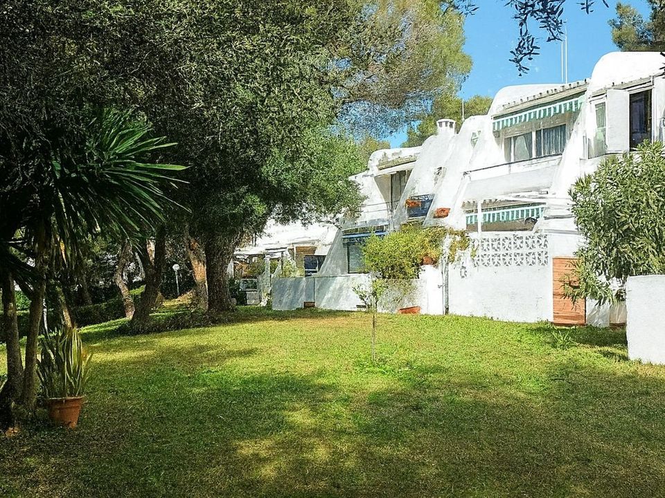2 bedrooms Townhouse in Estepona, Spain No. 206908
