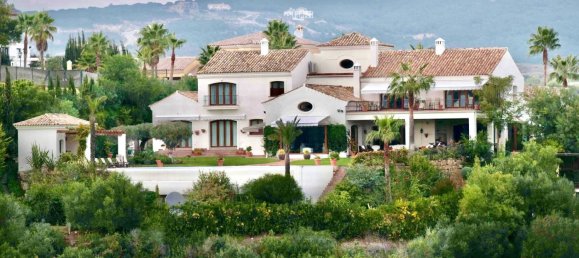 7 bedrooms Villa in Cadiz, Spain No. 143904 2