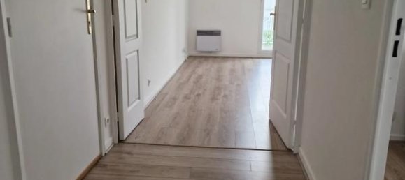 2 Schlafzimmer Wohnung in Voisins-le-Bretonneux, France, Nr. 168181 2