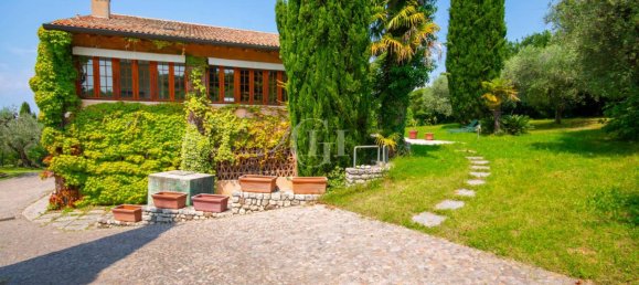 4 bedrooms Villa in Lazise, Italy No. 227672 15