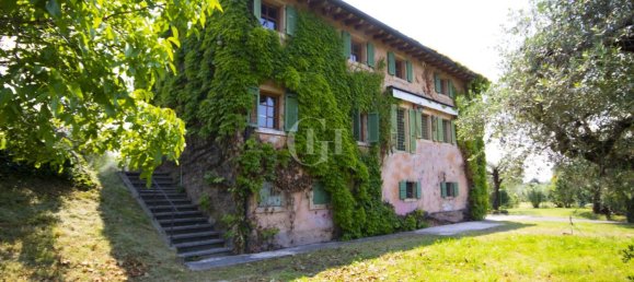 4 bedrooms Villa in Lazise, Italy No. 227672 32