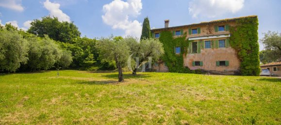 4 bedrooms Villa in Lazise, Italy No. 227672 25