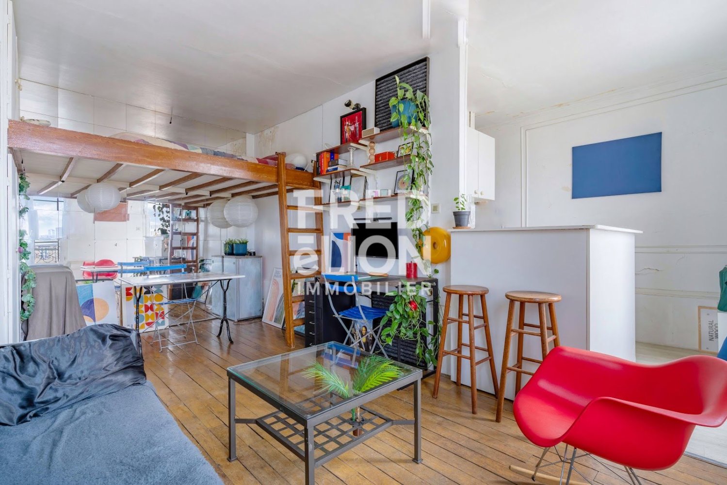 Studio in Paris, France, Nr. 175905