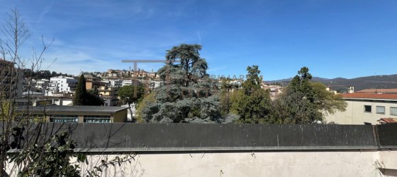 3 bedrooms Apartment in Bergamo, Italy No. 90770 6