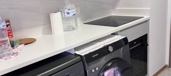 2 Schlafzimmer Eigentumswohnung in Huai Khwang, Thailand, Nr. 24131 7