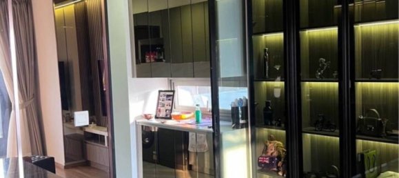 Кондоминиум  с 2 спальнями в Хуай Кванг, Таиланд № 24131 5