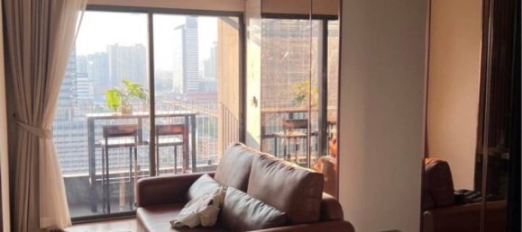 2 Schlafzimmer Eigentumswohnung in Huai Khwang, Thailand, Nr. 24131 2