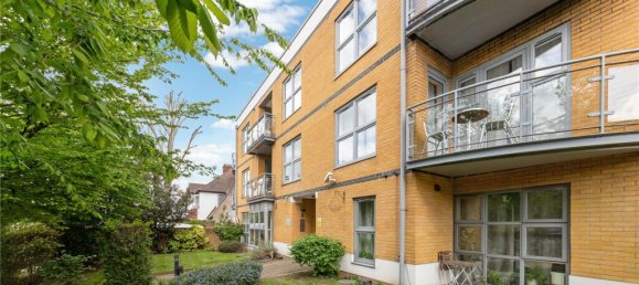 2 bedrooms Apartment in London, United Kingdom No. 12818 8