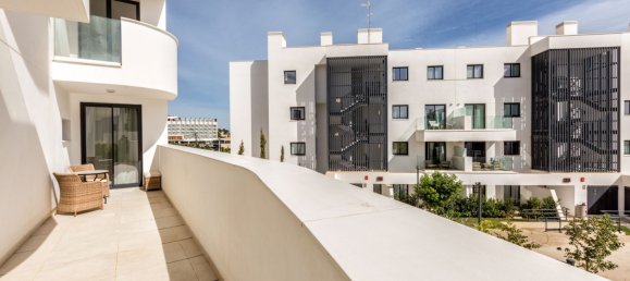 Квартира с 2 спальнями в Фуэнхирола, Испания № 148263 17