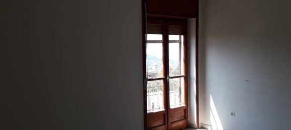 7 غرف نوم شقة في Salerno, Italy رقم 360009 9