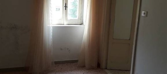 7 غرف نوم شقة في Salerno, Italy رقم 360009 7