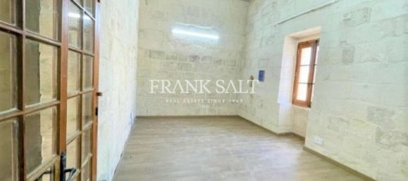 مكتب في Mosta, Malta 586متر مربع رقم 12143 51