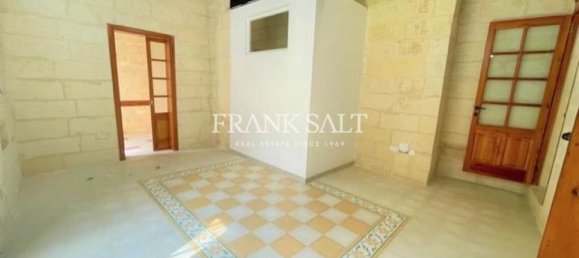 مكتب في Mosta, Malta 586متر مربع رقم 12143 4