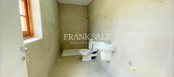 مكتب في Mosta, Malta 586متر مربع رقم 12143 32